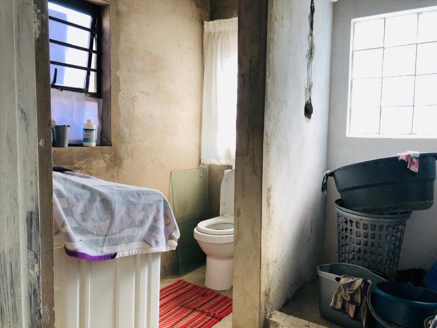 2 Bedroom Property for Sale in Kwa Nobuhle Eastern Cape